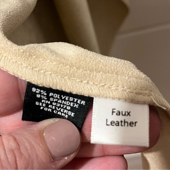 PREMISE beige faux leather sleeveless open front cardigan size S - Picture 5 of 7